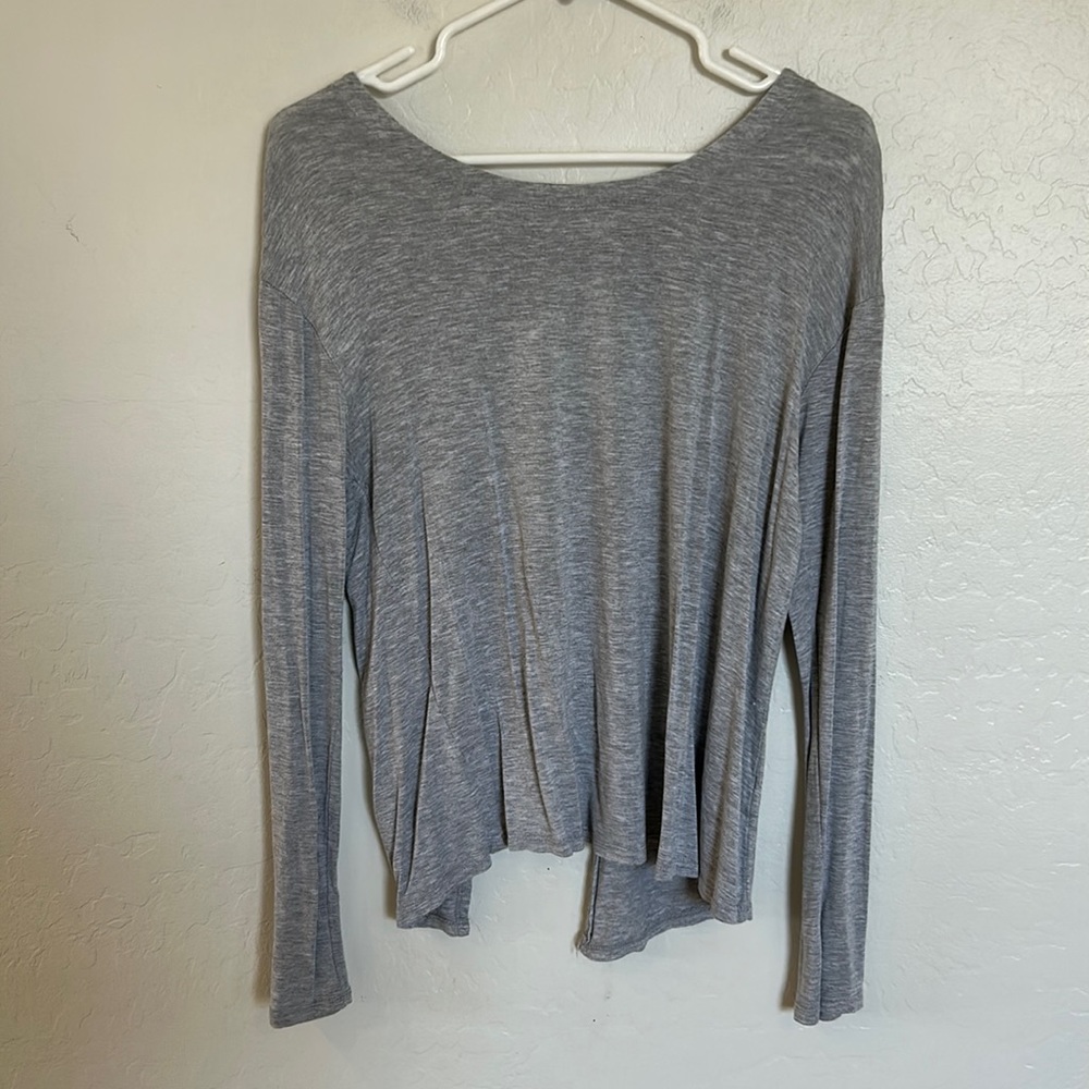Grey Long Sleeve Shirt with Bow Detail on back Size Large